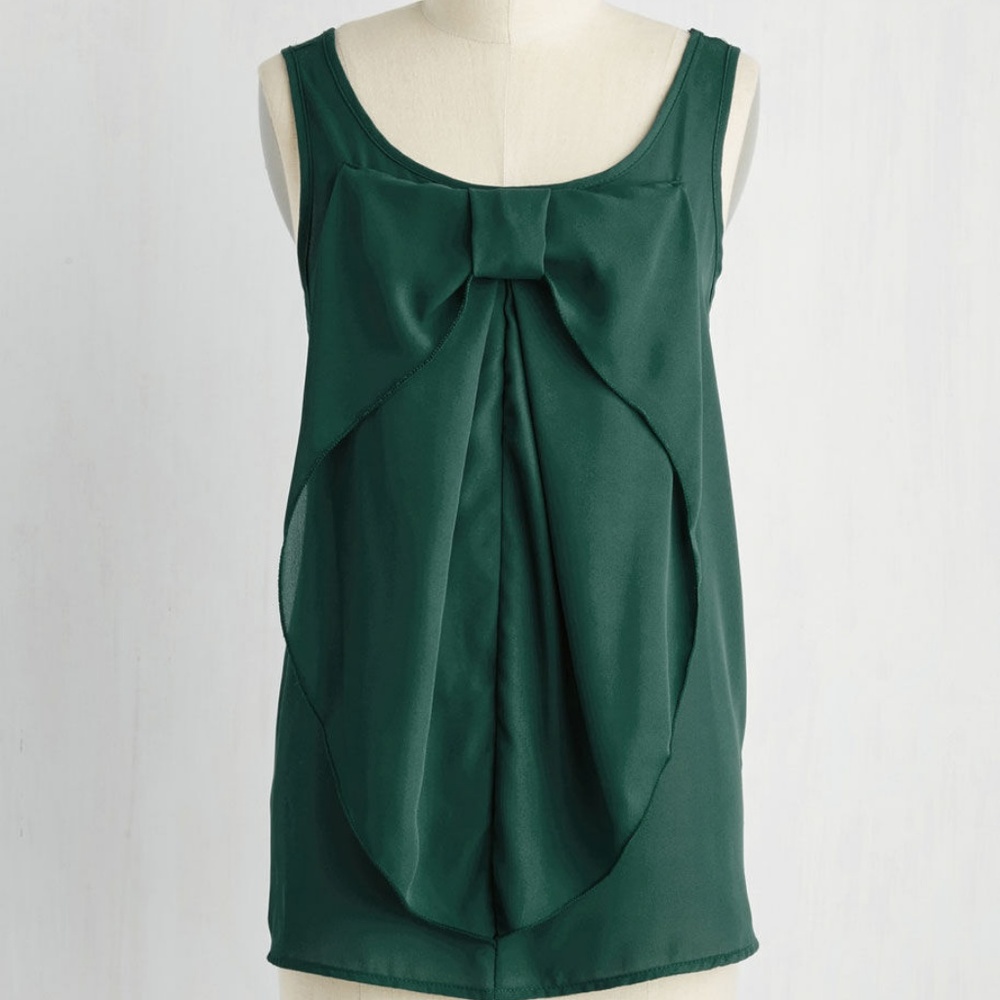 Modcloth Evergreen Bow Top
